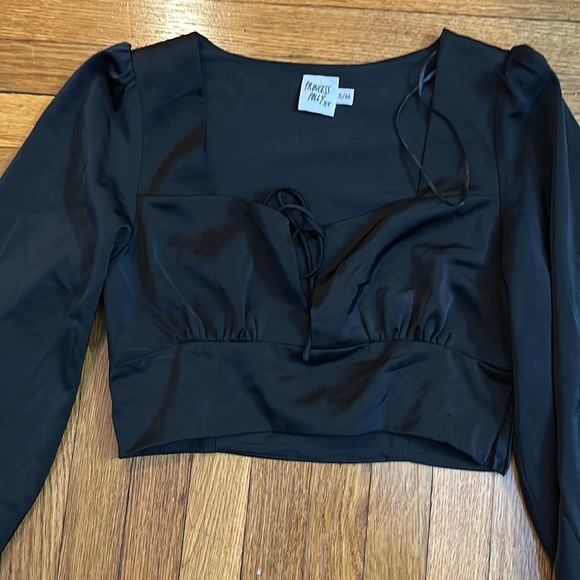 Cropped long sleeve blouse - Picture 2 of 2